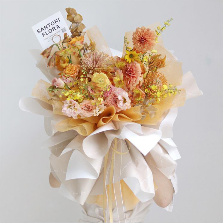 Printed Romantic Bouquet Wrapping Paper