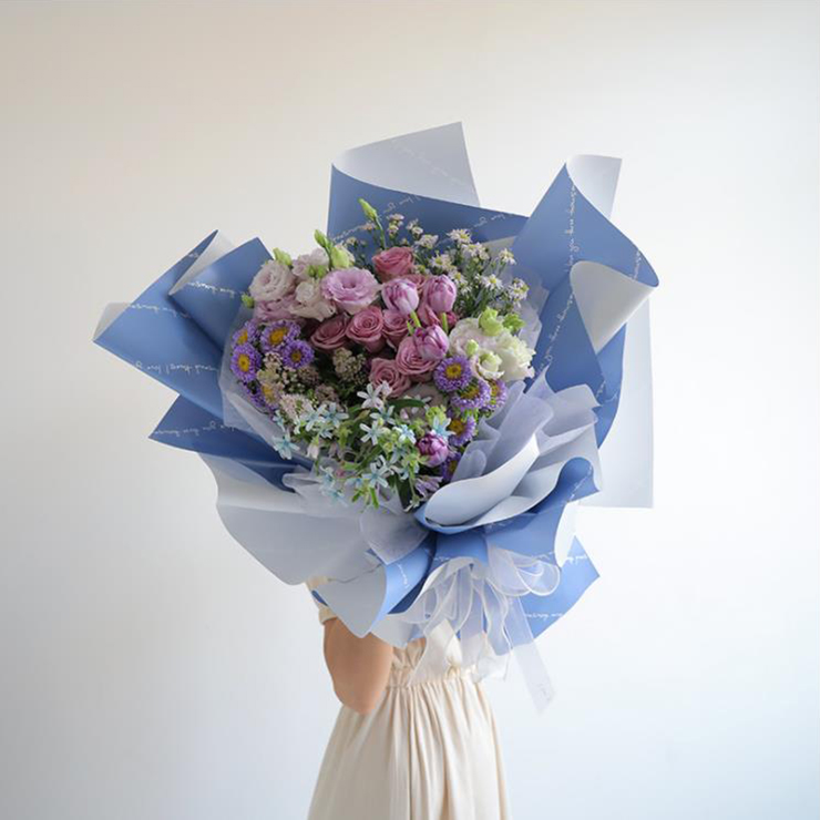 Printed Romantic Bouquet Wrapping Paper